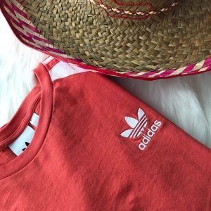 Adidas Coral Tee🔥
